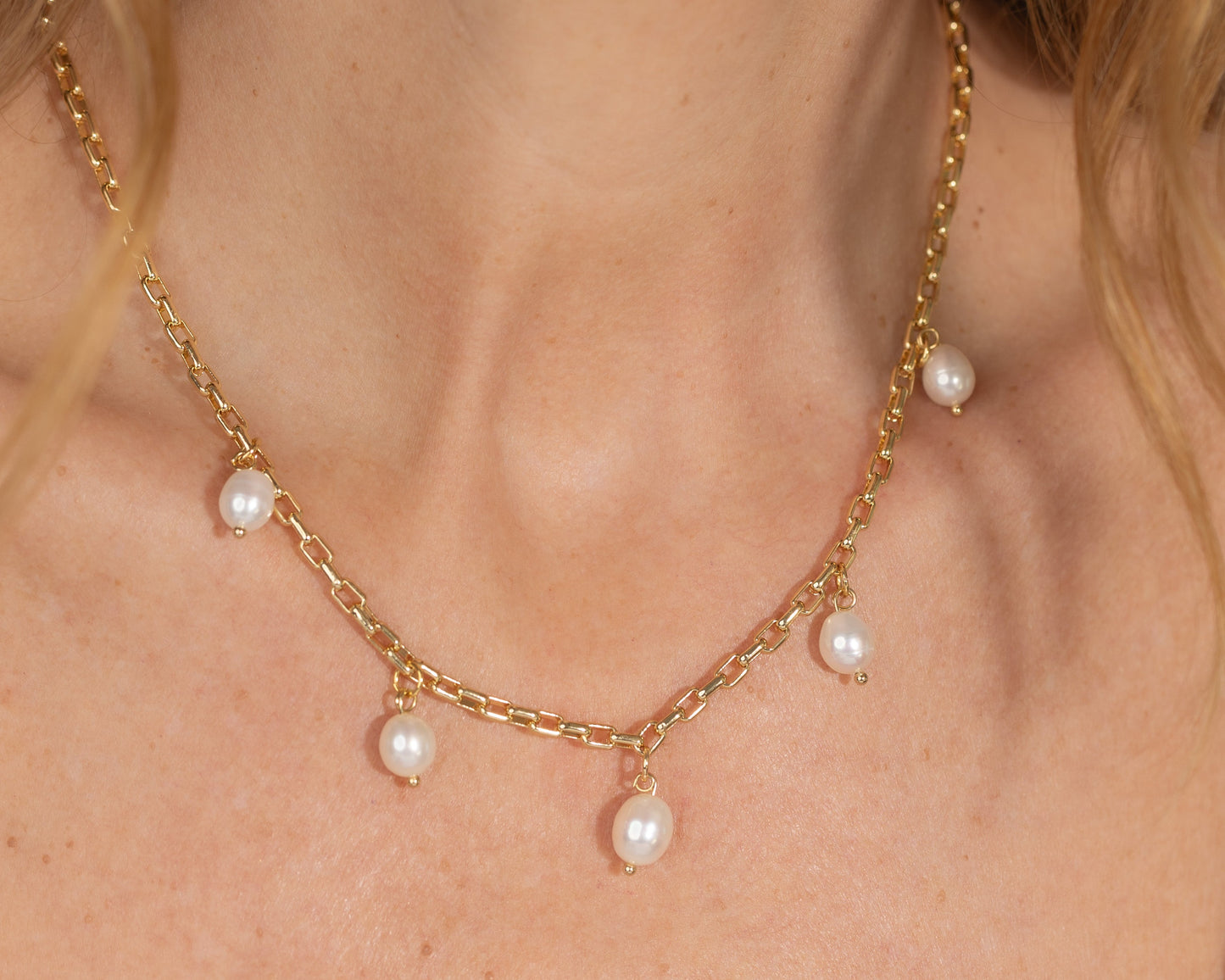 Mallory Pearl Drip Necklace